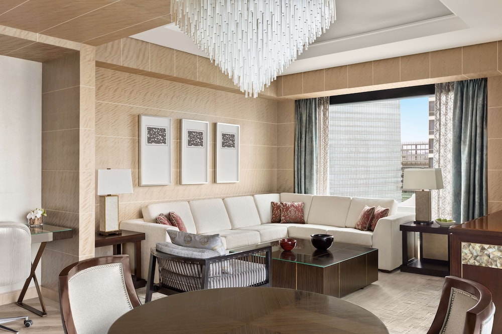 Executive Suite, 1 King Bed