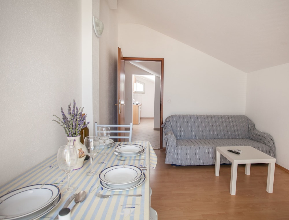 Apartment, 1 Bedroom, Balcony, Sea View photo 2