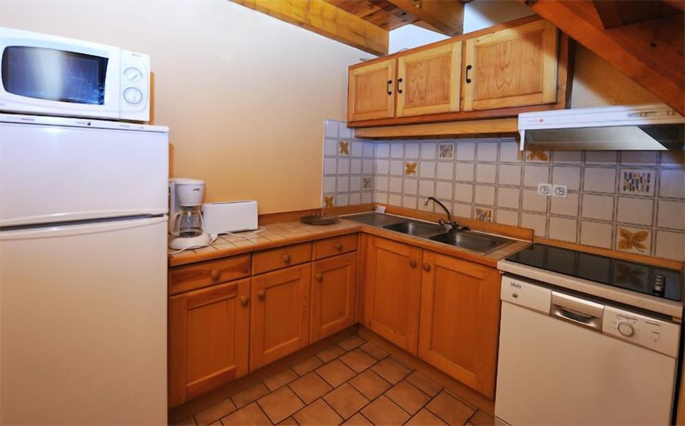Duplex, 2 Bedrooms photo 3