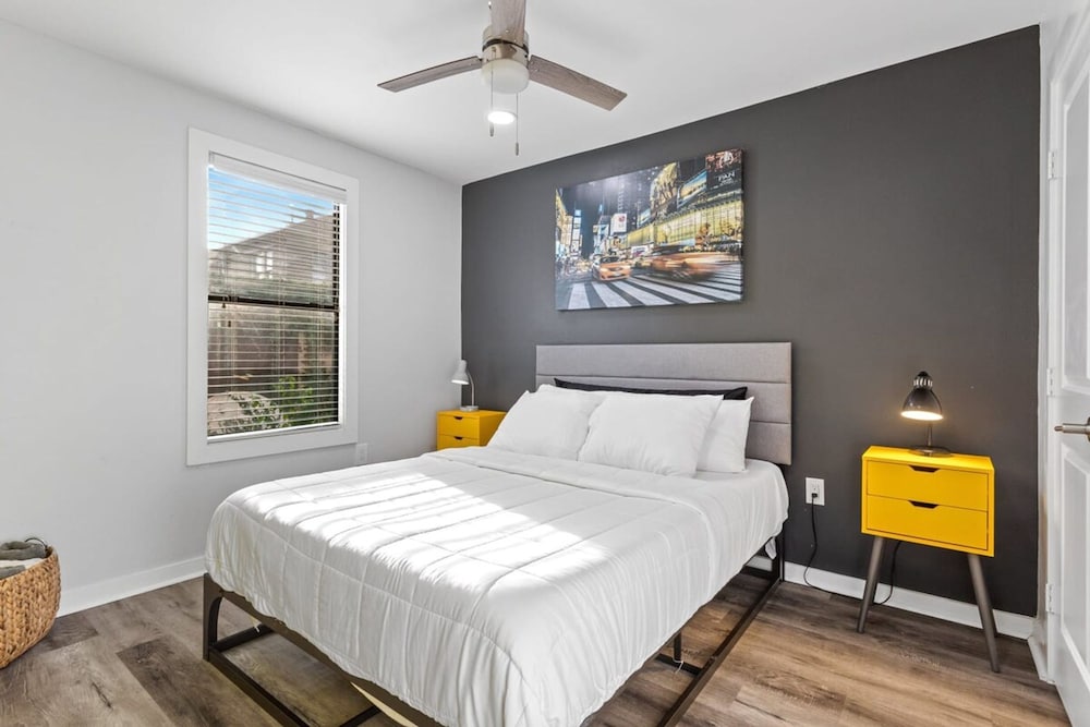 6BR Getaway Fast Wi-fi Free Parking Full Gym, Photo 7