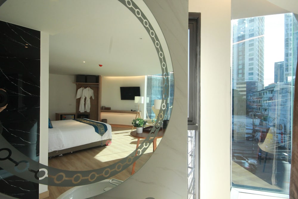 Family Quadruple Room photo 3