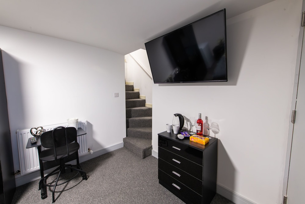Room 3 photo 2