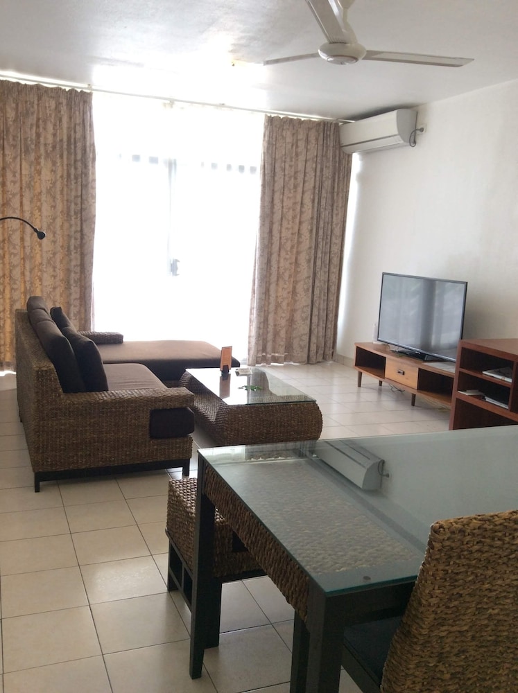 1 Bedroom Hibiscus Apartment - Photo 7