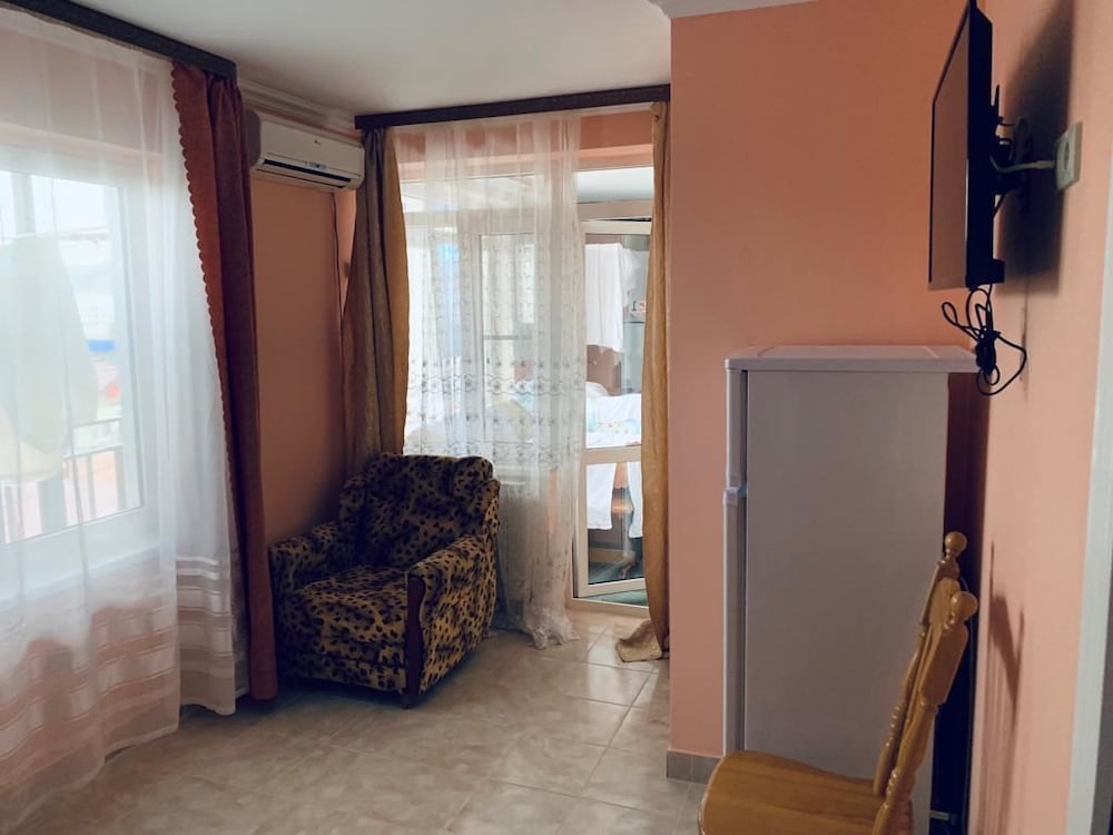 Standard Double Room, 1 Double Bed, Patio, Beachfront photo 1