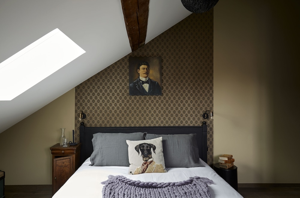 Double Room (#11 Oscar Wilde)
