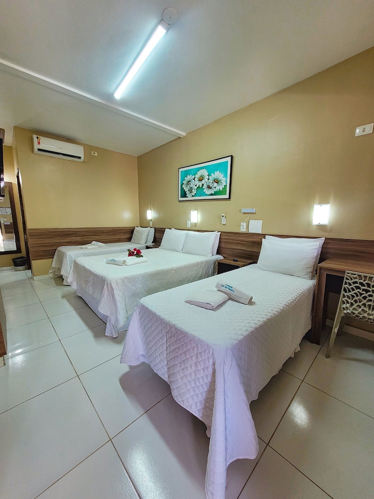 Standard Quadruple Room - Photo 8