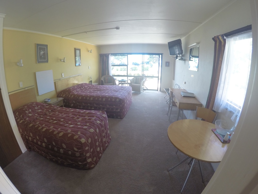 Studio, Beachfront photo 1