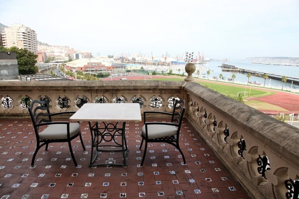 Junior Suite, Ocean View - Photo 10