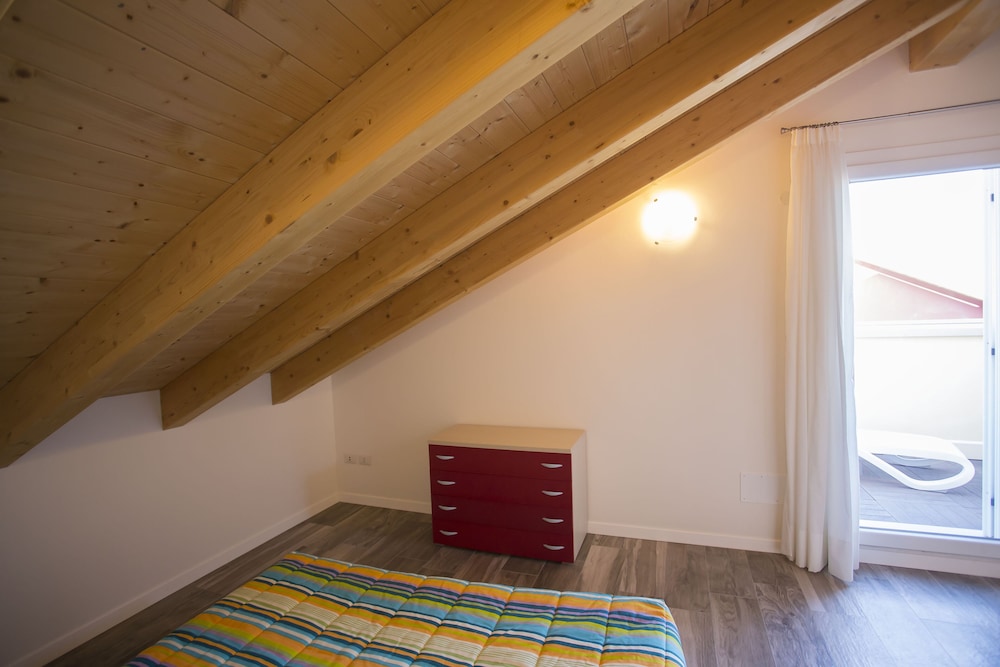 Superior Duplex