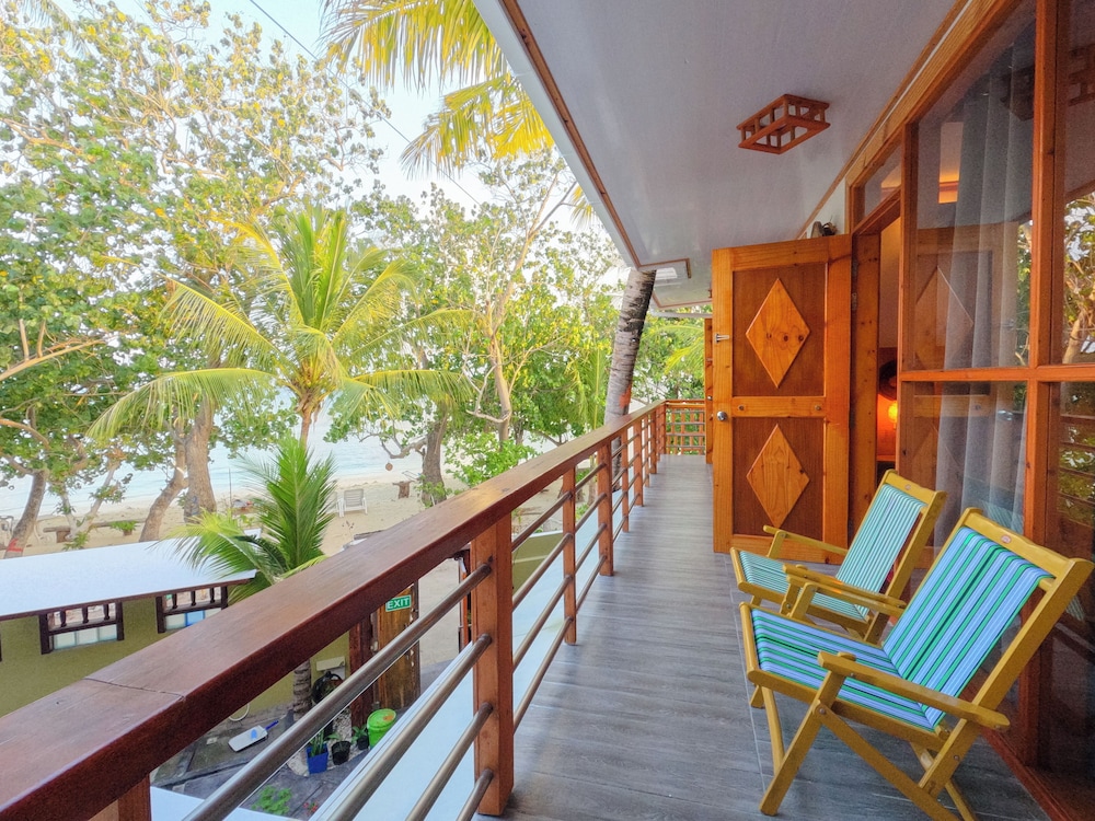 Deluxe Double Room, Sea View, Beachfront