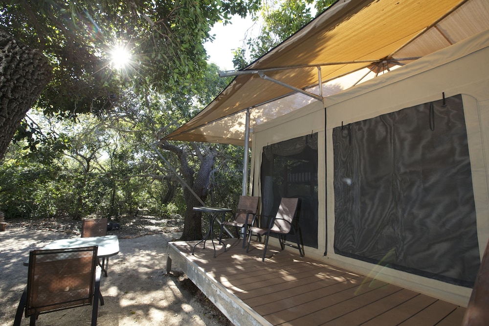 Family Room, Non Smoking, Balcony (Family Tent) photo 3
