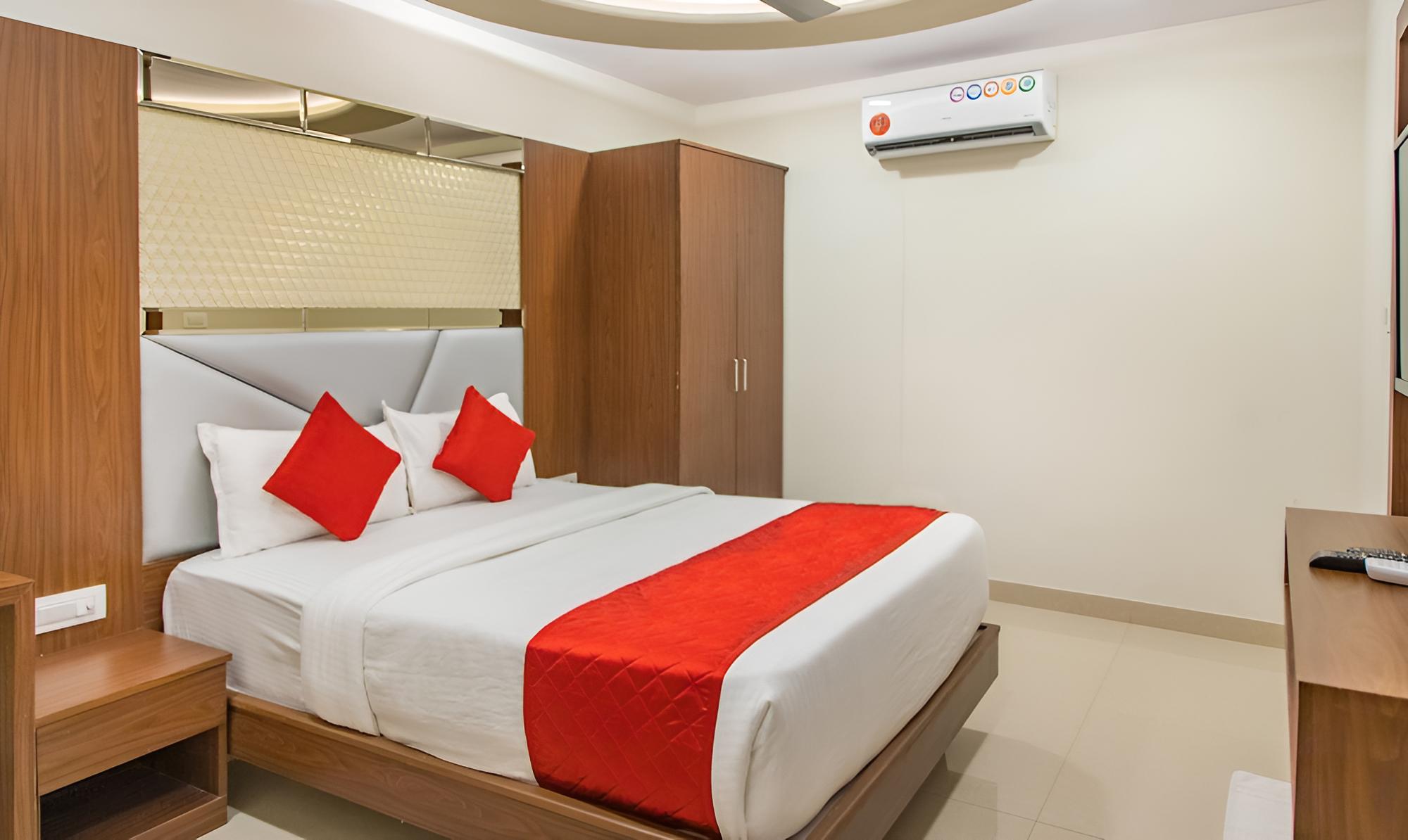 Deluxe Room - Photo 1