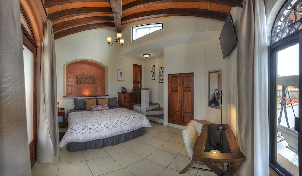 Room, 1 King Bed, Non Smoking photo 1