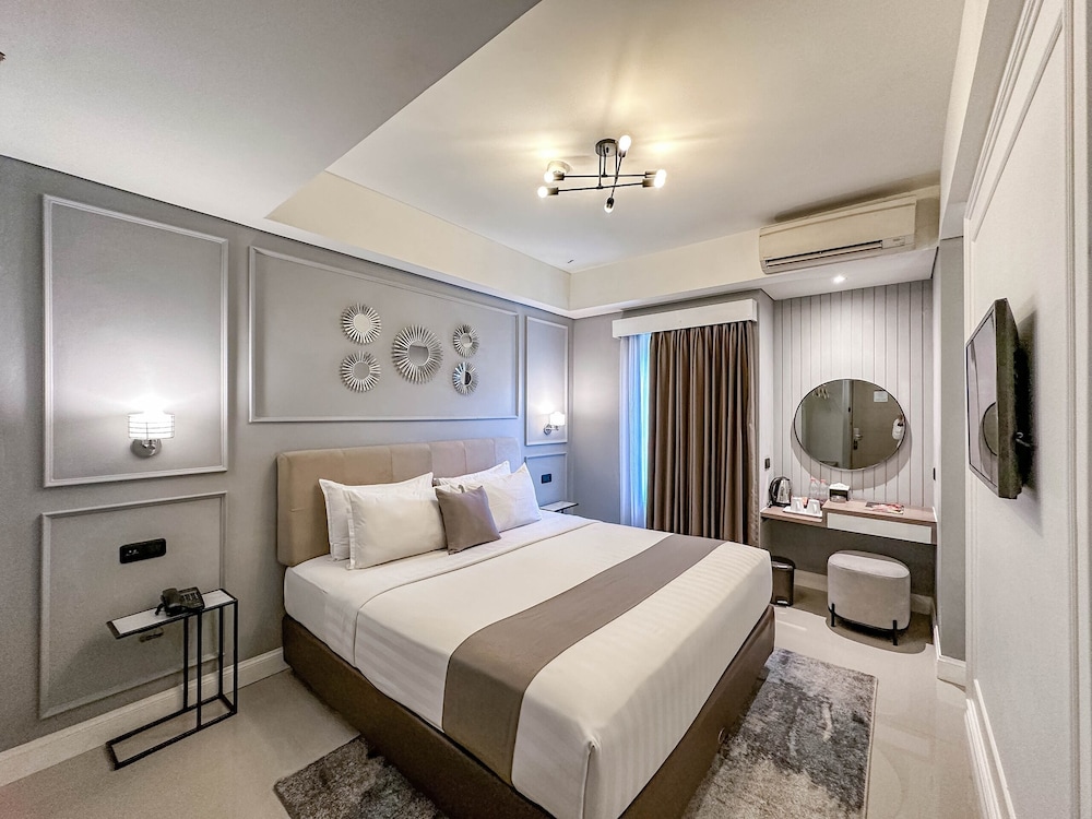 Deluxe Double or Twin Room photo 3