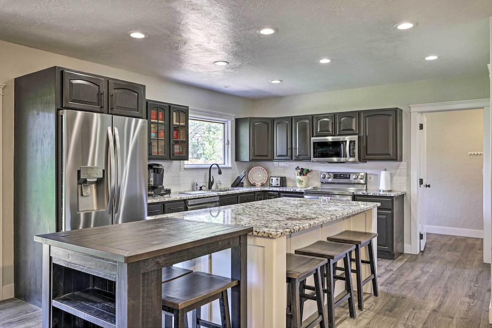 House (Multiple Bedrooms) photo 2