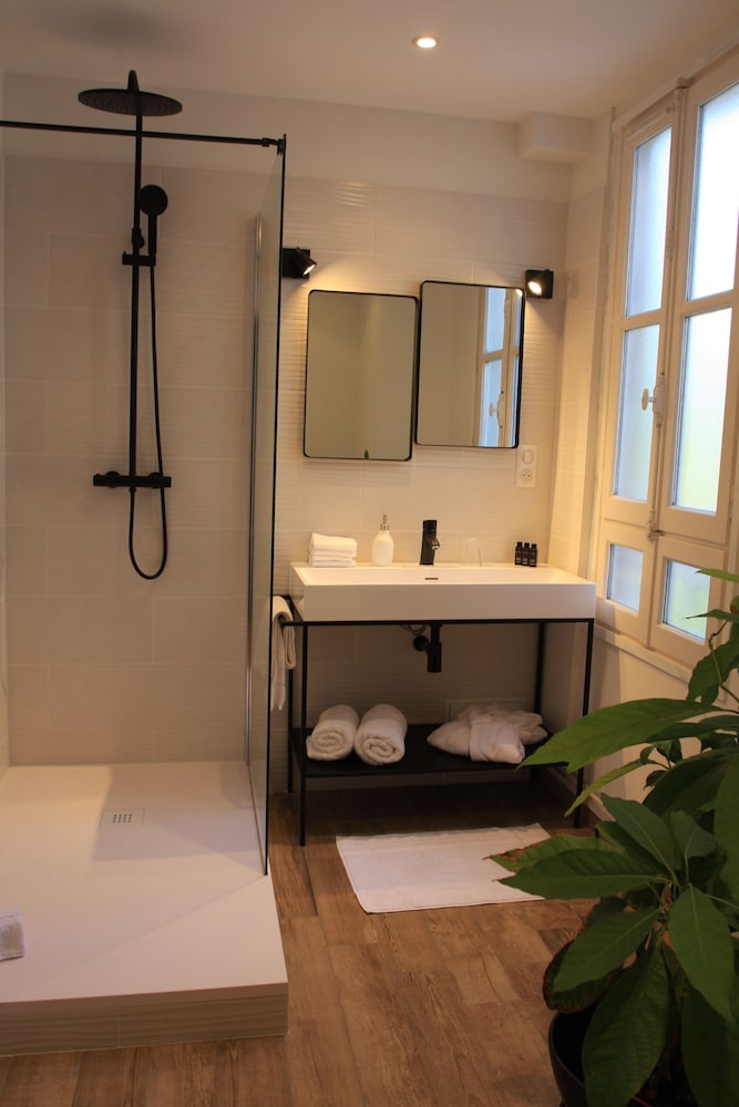 Double Room (Jehan Dunois) photo 2