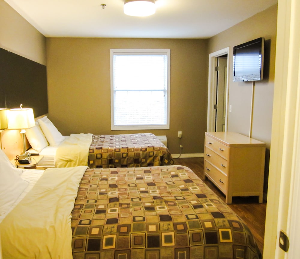 Studio Suite (Offsite)