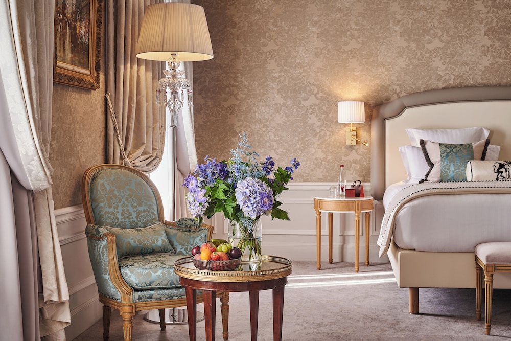 Prestige Suite