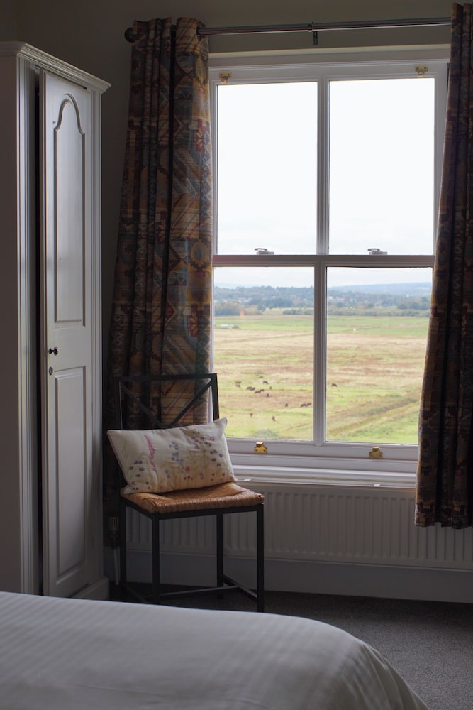 Double Room, Non Smoking, Private Bathroom (Room 4) photo 2