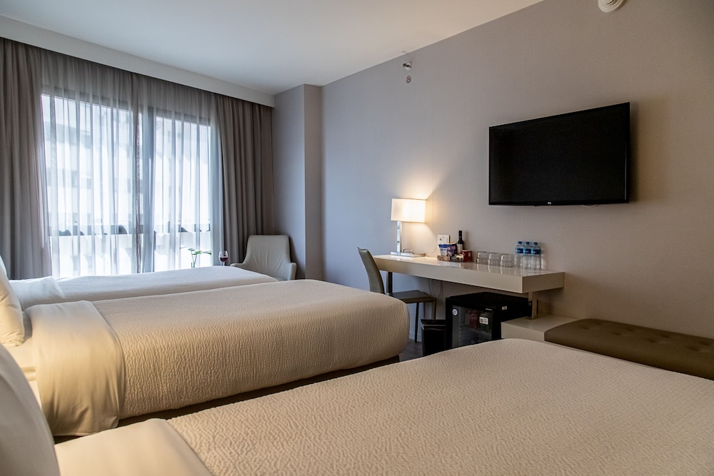 Quarto Superior Triplo Twin