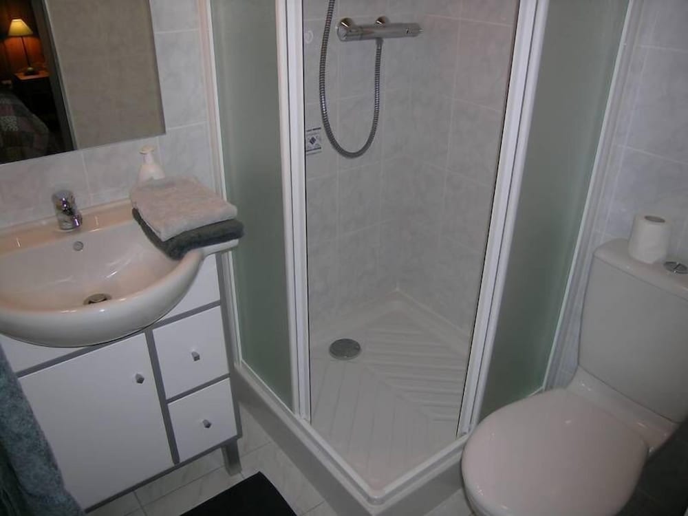 Economy Double Room, Sea View photo 2