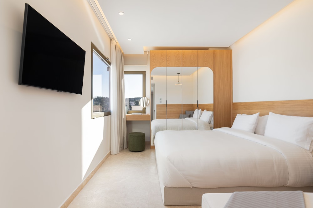 Panoramic Penthouse Acropolis View photo 3