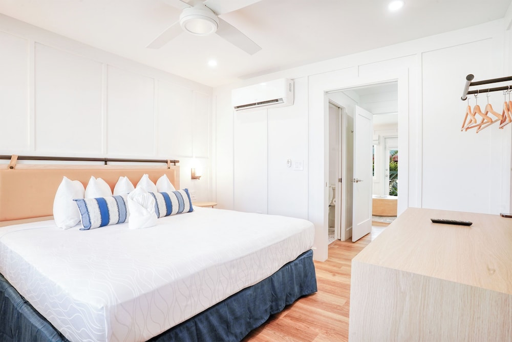 Offshore King, 1 Bedroom Studio (Family friendly, Not Pet Friendly) - Photo 2