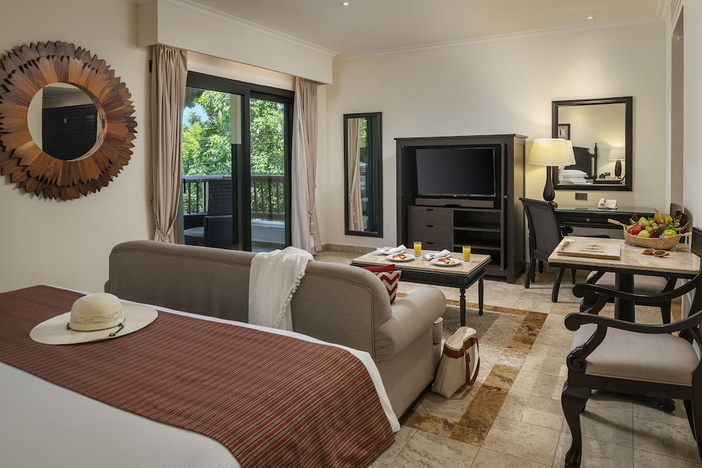 Deluxe Junior Suite - Garden View