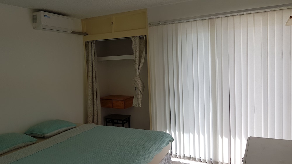Basic Quadruple Room, 1 Bedroom, Non Smoking photo 3