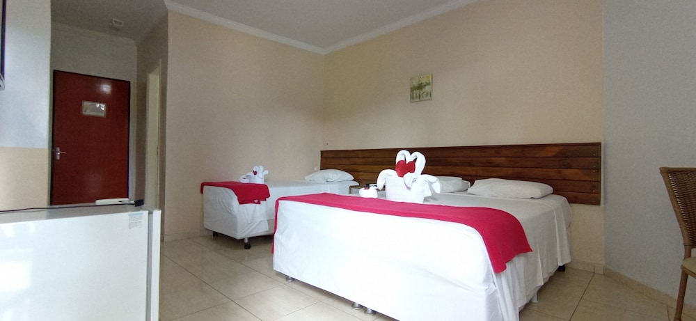 Superior Quadruple Room - Photo 5