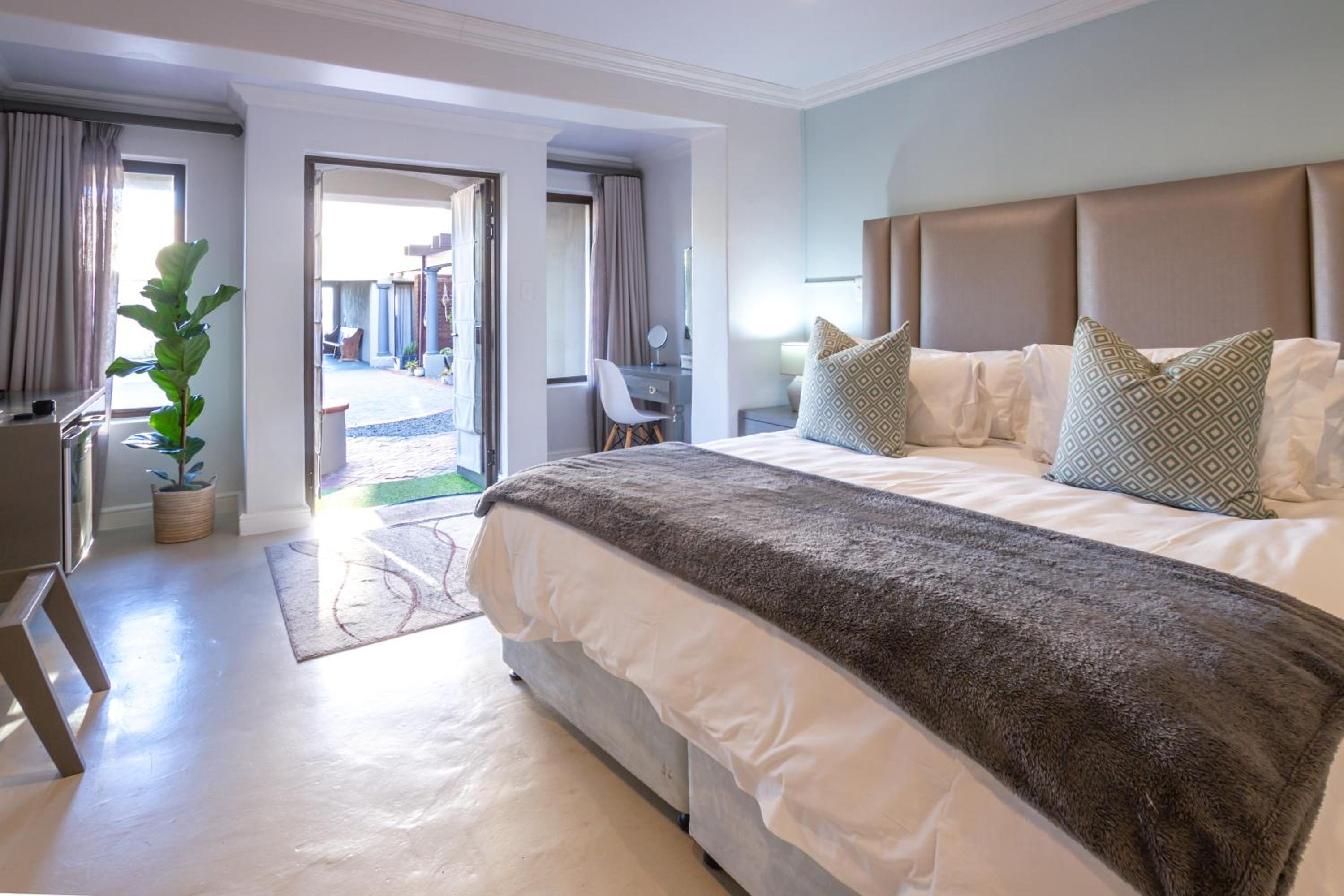 Standard Double Room - Photo 1