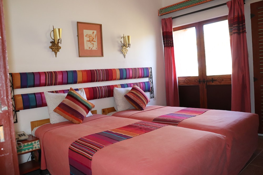 Standard Twin Room photo 1