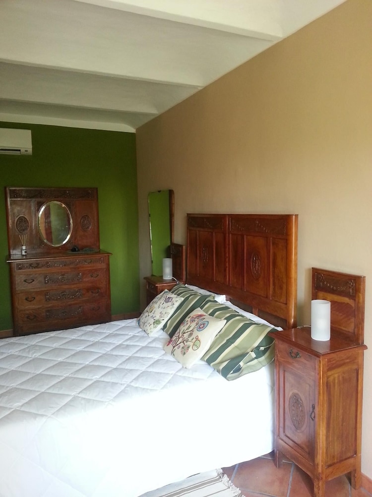 Double Room, Hill View photo 1