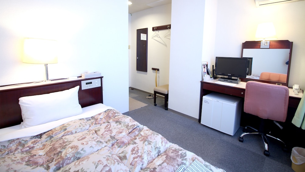 Single Room B ,Smoking