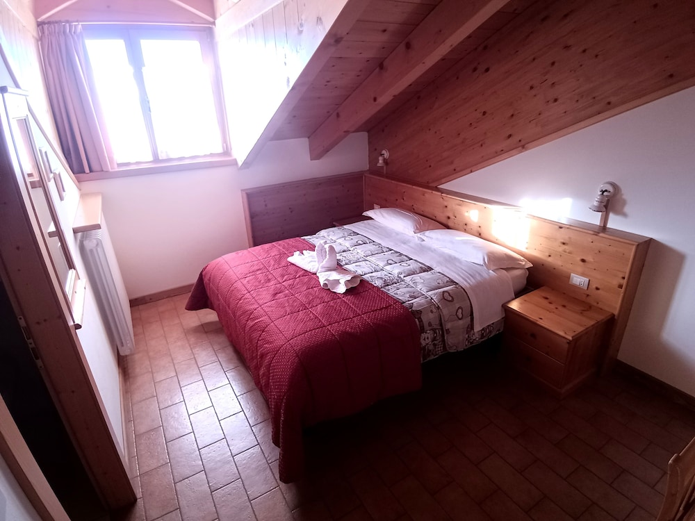 Standard Double Room, Balcony photo 1