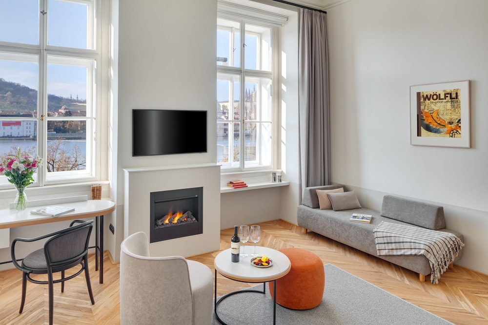 Royal Apartment