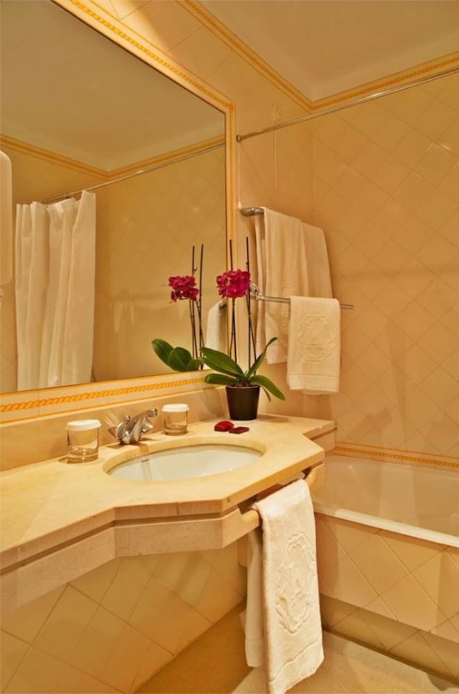 Double Room, Lake View photo 3