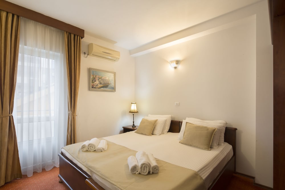 Superior Room - Photo 1