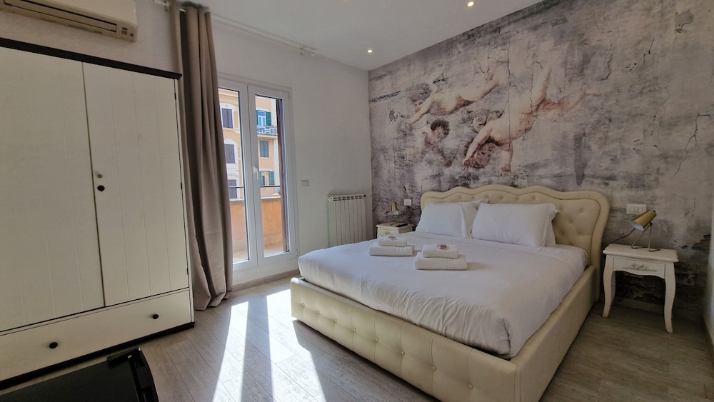 Superior Quadruple Room, Hot Tub