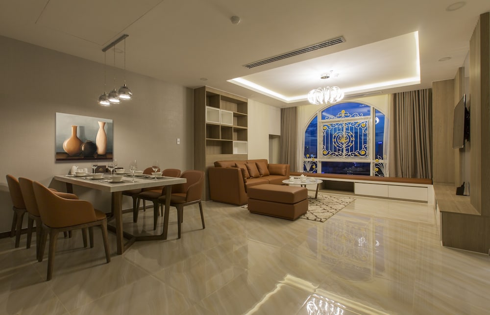 Grand Suite, 2 Bedrooms, Park View