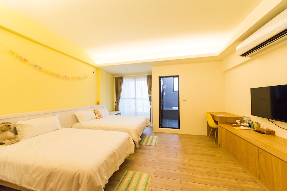 Superior Triple Room photo 3