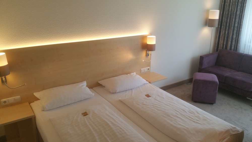 Double Room - Photo 10