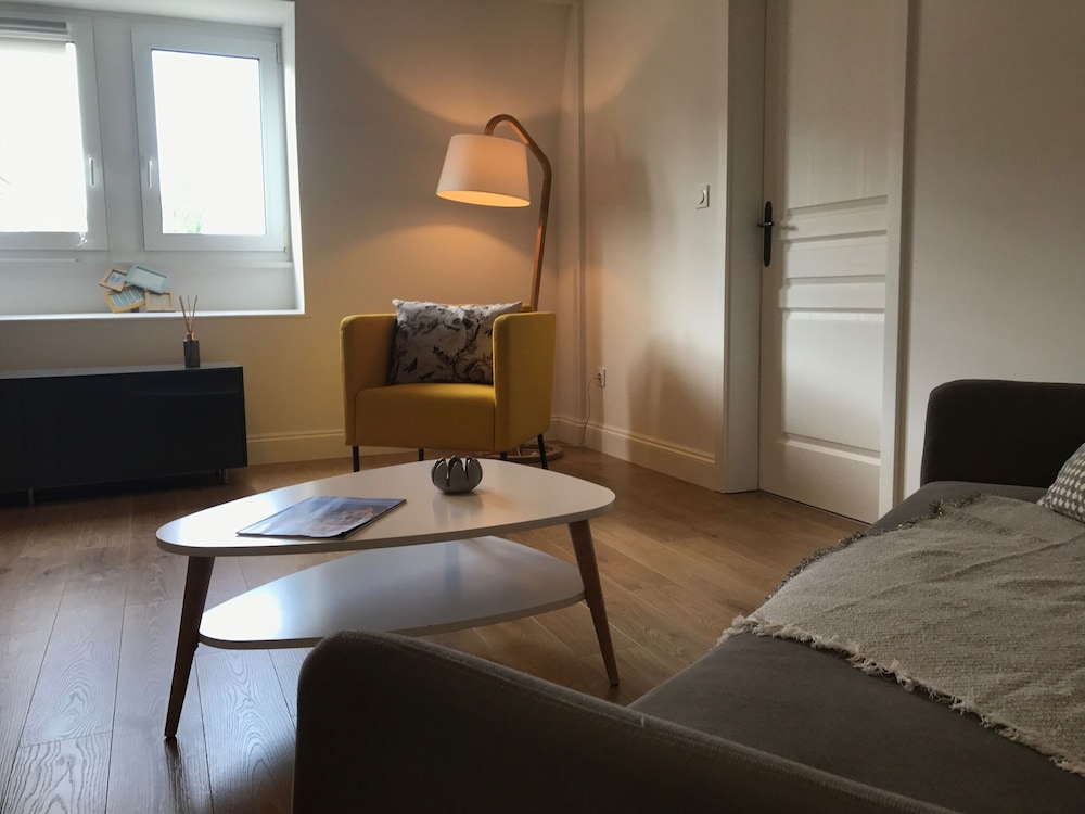 Classic Apartment, Ensuite, City View (COSY HOME 2) photo 2