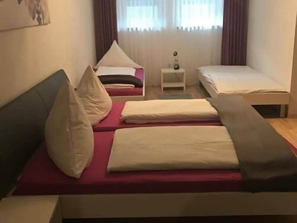 Suite, Ensuite (Vierbett Zimmer)