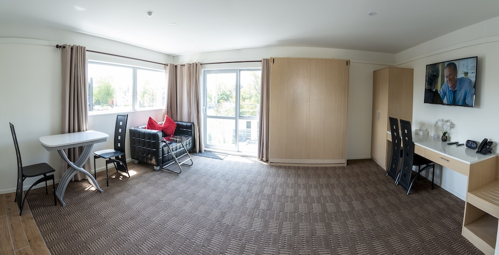 Luxury Apartment, 1 Bedroom - Photo 12