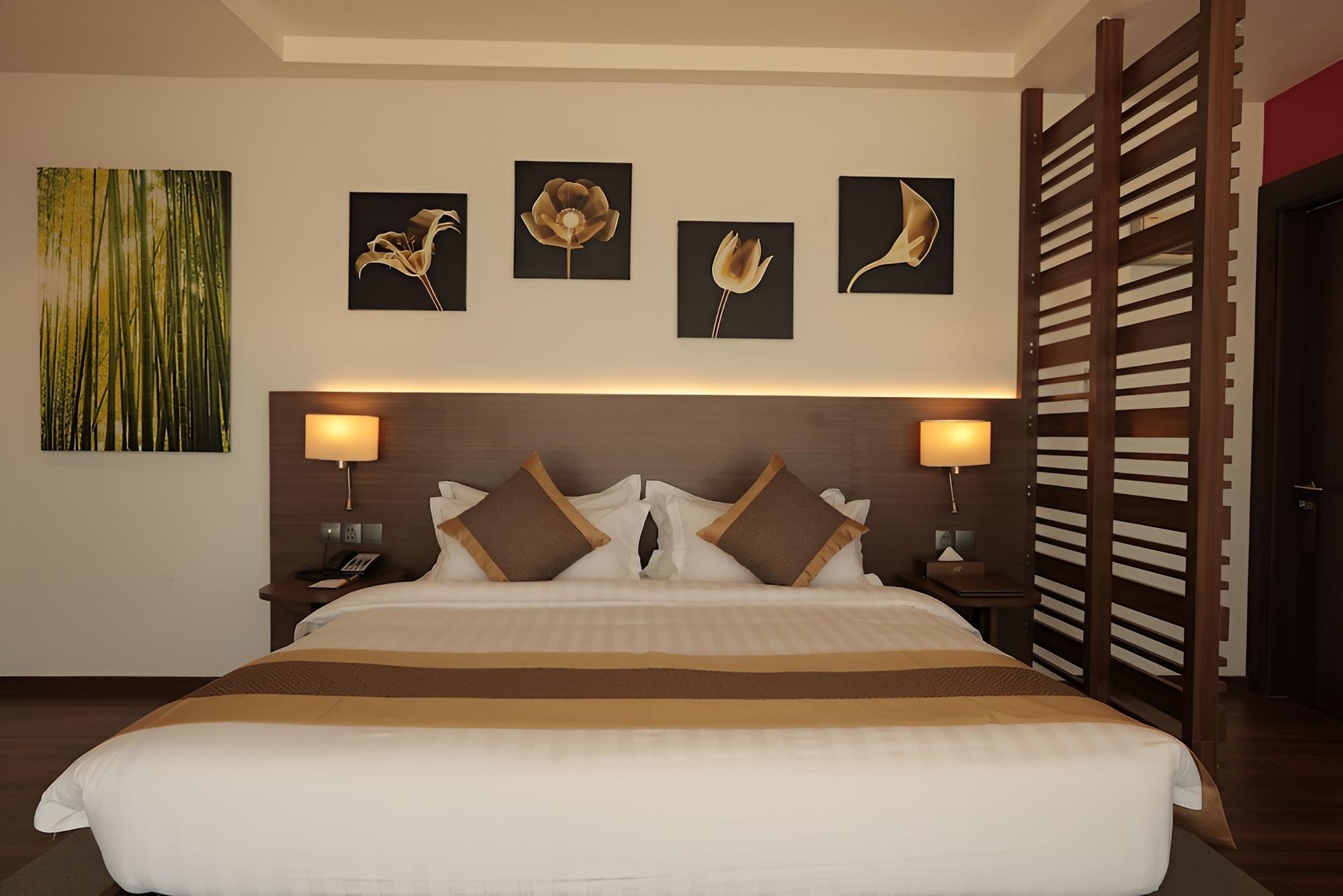 Suite, 1 Double Bed, Sea View photo 2