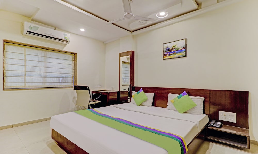 Deluxe Double Room photo 3