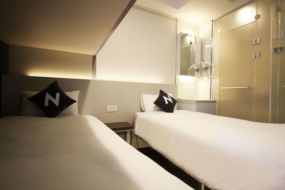 Deluxe Triple Room photo 2