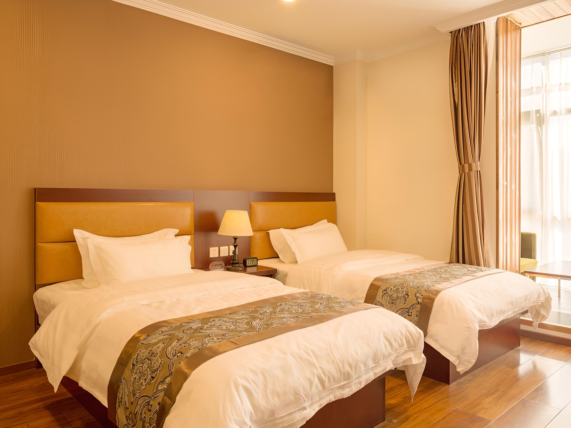 Deluxe Twin Room photo 1