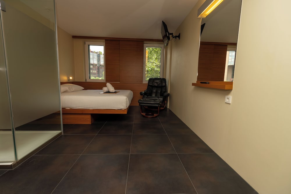 Business Double Room photo 2
